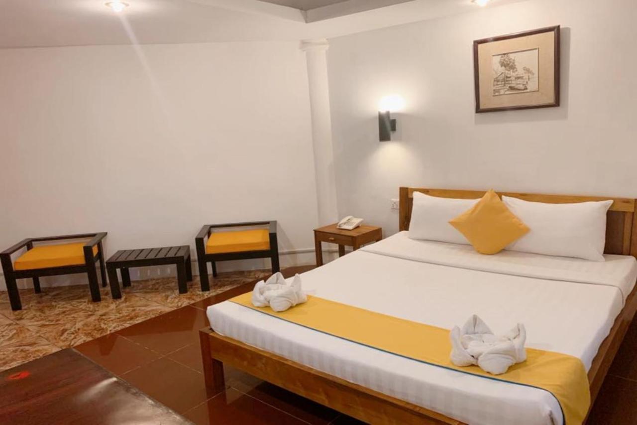 Best Central Point Hotel Phnom Penh Exterior photo