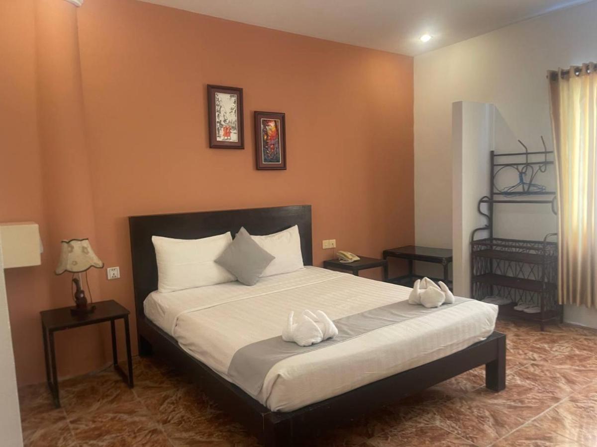 Best Central Point Hotel Phnom Penh Exterior photo